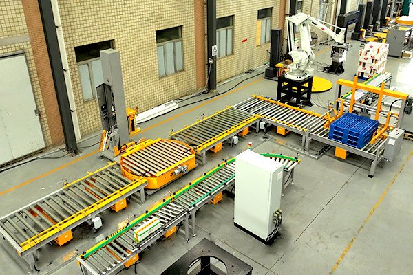 托盤在線纏繞機(jī)